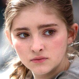 The Hunger Games' Cast Is Totally Unrecognizable Today - ZergNet