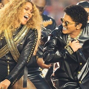 The Star-Studded History Of The Super Bowl Halftime Show - ZergNet