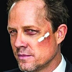 The Truth About Allstate's Mayhem Guy No One Saw Coming - ZergNet