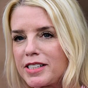 Pam Bondi Desperately Needs A Fashion Lesson After Wearing These Awful Outfits