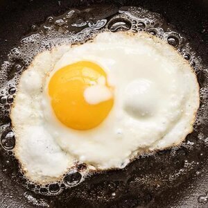 For Perfect Eggs Every Time, Use These Sneaky Ingredients