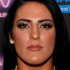 This WWE Diva Got The Boot & It's No Surprise Why - ZergNet