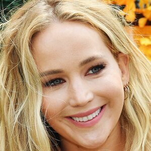 Jennifer Lawrence's Gross Habit Has Everyone Talking - ZergNet