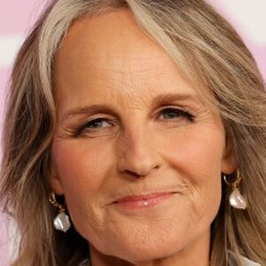 We Now Know Why We Haven't Seen Much Of Helen Hunt Lately - ZergNet