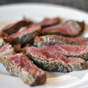 How To Cook Perfect Steak in the Oven - ZergNet