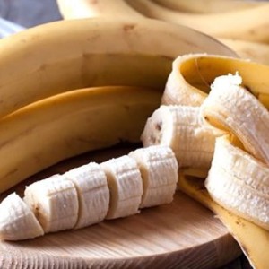 11 Reasons Why You Should Eat More Bananas - ZergNet