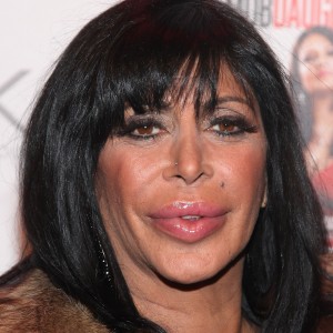 'Mob Wives' Cast Remembers The Late Angela 'Big Ang' Raiola - ZergNet