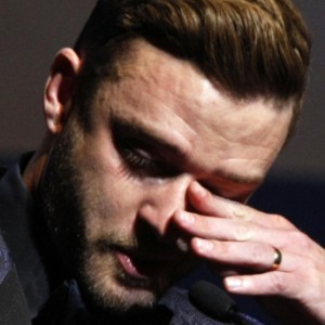 Jessica Biel Brings Justin Timberlake To Tears - ZergNet